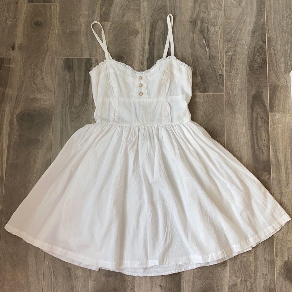 Women’s H&M fit and flare white dress
